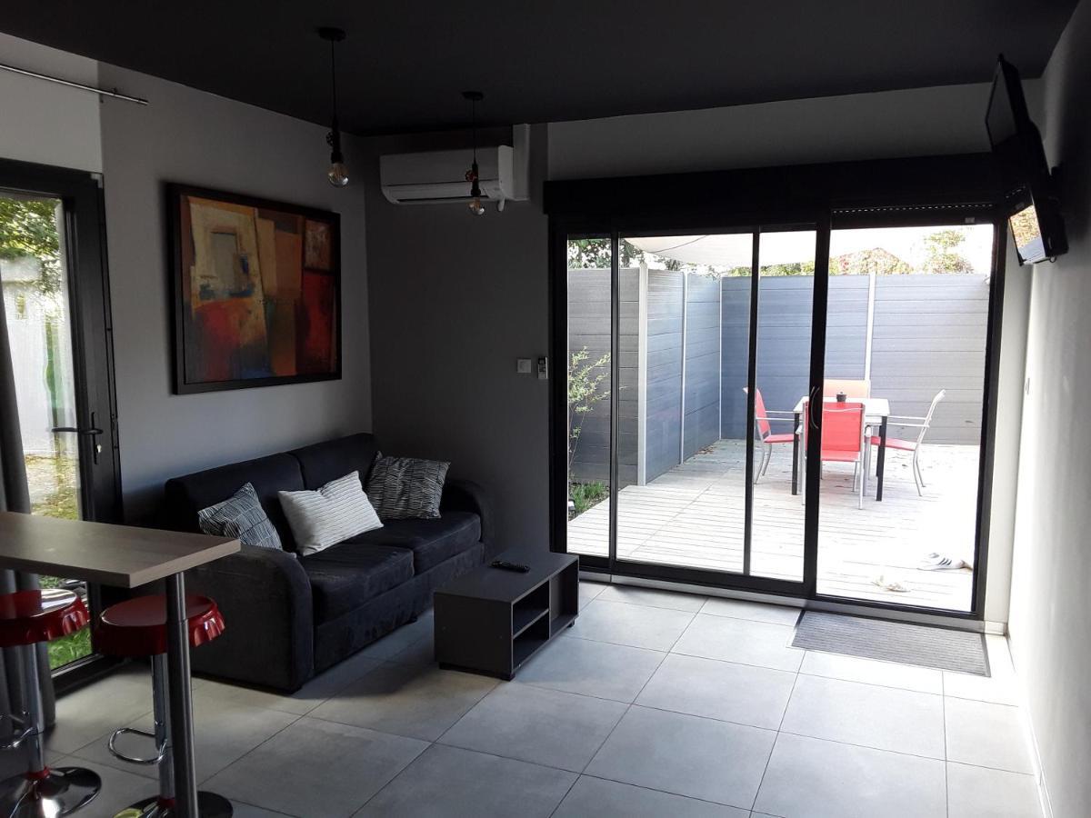 Joli 2 Pieces Esprit Loft Moderne Apartment Pau Ngoại thất bức ảnh